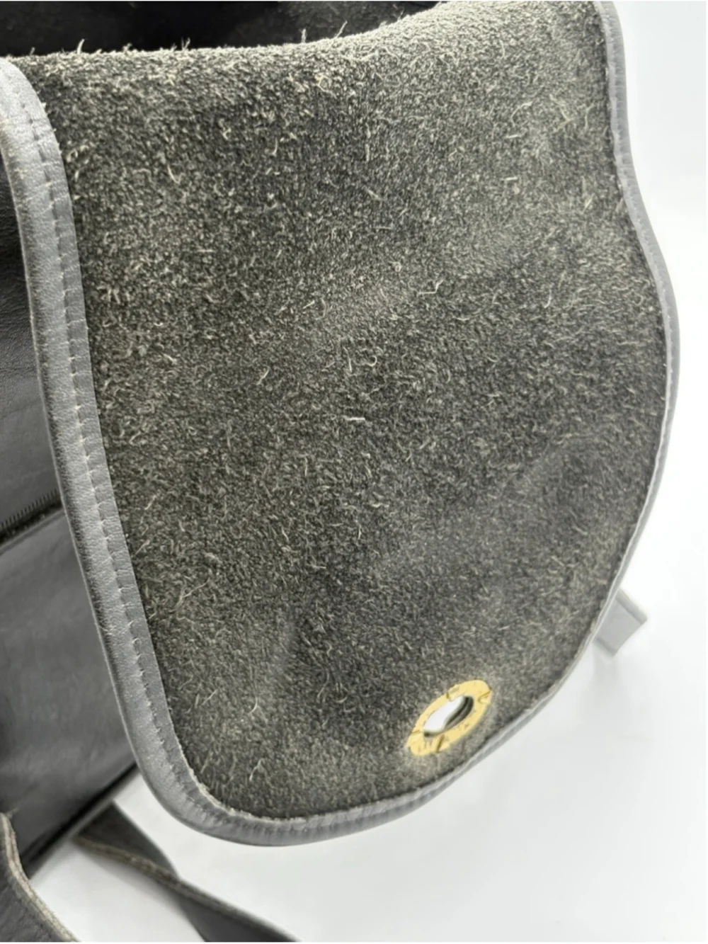 Vintage COACH Daypack Leather Black Turn Lock Logo Charm USA D8D-9791